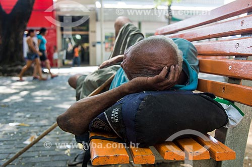  Homeless - Rio Branco Baron Square  - Teresina city - Piaui state (PI) - Brazil