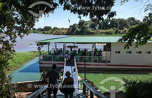  Floating restaurant - Encontro dos Rios Municipal Park - meeting of waters of Poti River and Parnaiba River  - Teresina city - Piaui state (PI) - Brazil