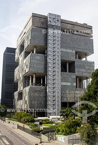  Side facade of the Build of the PETROBRAS headquarters  - Rio de Janeiro city - Rio de Janeiro state (RJ) - Brazil