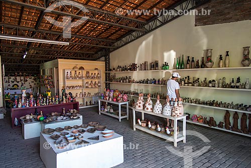  Inside of store of the Poti Velho Pole of the Handicraft Ceramic  - Teresina city - Piaui state (PI) - Brazil