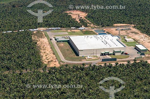  Aerial photo of aluminum can industry - Teresina city rural zone - with the Parnaiba River in the background  - Teresina city - Piaui state (PI) - Brazil