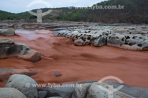  Snippet of Doce River after dam rupture of the Samarco company mining rejects in Mariana city (MG)  - Resplendor city - Minas Gerais state (MG) - Brazil