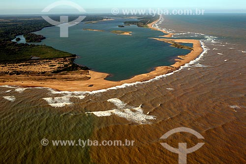  Obstruction of the mouth of the Rio Doce blocking the flow of mud before incoming of rejects from dam rupture of the Samarco company mining in Mariana city (MG)  - Linhares city - Espirito Santo state (ES) - Brazil