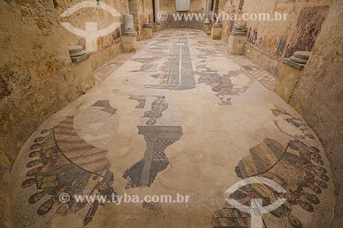  Detail of mosaic inside of the Great Gym - Villa Romana del Casale - old palace building IV century  - Piazza Armerina city - Enna province - Italy