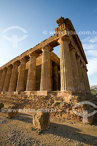  View of the Temple of Concordia - Valle dei Templi (Valley of the Temples) - ancient greek city Akragas  - Agrigento city - Agrigento province - Italy