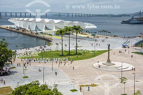  View of Mua Square and the Amanha Museum (Museum of Tomorrow) from Art Museum of Rio (MAR)  - Rio de Janeiro city - Rio de Janeiro state (RJ) - Brazil