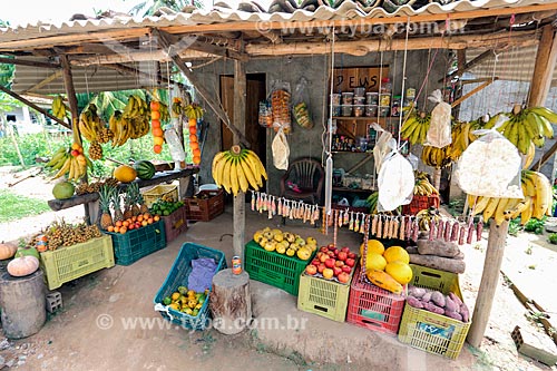  Fruits and legumes on sale on the banks of the Governador Mario Covas Highway (BR-101)  - Alagoas state (AL) - Brazil