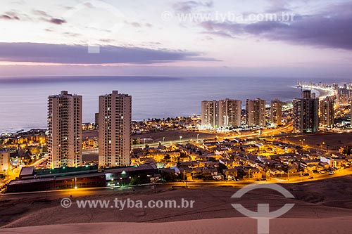  View of Iquique city from Cerro Dragon (Dune Dragon Hill) at evening  - Iquique city - Iquique Province - Chile