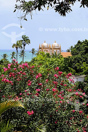  Flowers - Olinda city historic center with Nossa Senhora do Carmo Convent and Church - also known as the Santo Antonio do Carmo Convent and Church (XVI century) - in the background  - Olinda city - Pernambuco state (PE) - Brazil