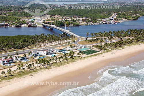  Aerial photo of the Paiva Beach with the Arquiteto Wilson Campos Junior Bridge - also known as Paiva Bridge - over Jaboatao River  - Cabo de Santo Agostinho city - Pernambuco state (PE) - Brazil