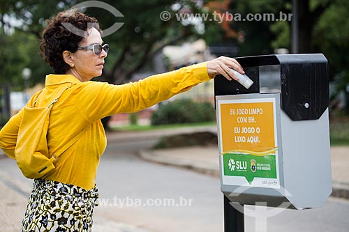  Trash with educational campaign in the Complexo da Pampulha  - Belo Horizonte city - Minas Gerais state (MG) - Brazil