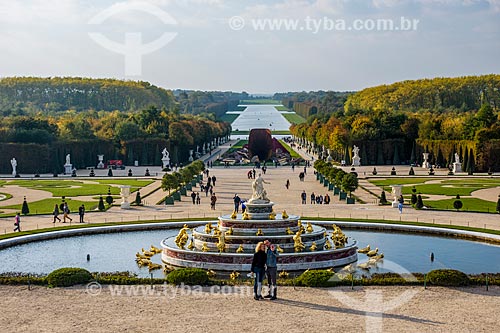  Renaissance garden - Château de Versailles (Palace of Versailles) - official residence of the France monarchy between the years 1682 to 1789  - Versalhes city - Yvelines department - France