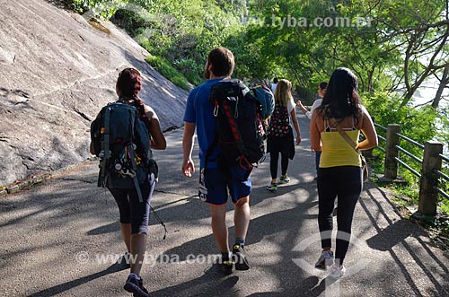  Persons walking - Claudio Coutinho Track  - Rio de Janeiro city - Rio de Janeiro state (RJ) - Brazil