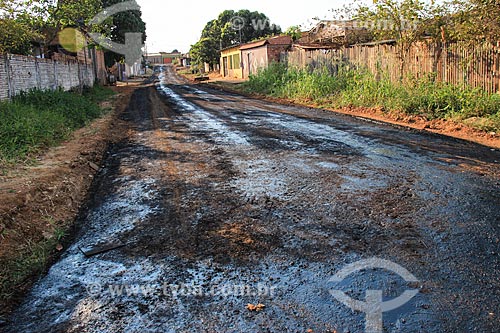  Pitch during the street paving  - Porto Velho city - Rondonia state (RO) - Brazil
