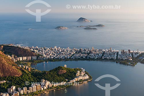  View of the Rodrigo de Freitas Lagoon, Ipanema neighborhood and the Natural Monument of Cagarras Island from Christ the Redeemer mirante  - Rio de Janeiro city - Rio de Janeiro state (RJ) - Brazil