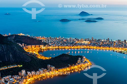  View of the Rodrigo de Freitas Lagoon, Ipanema neighborhood and the Natural Monument of Cagarras Island from Christ the Redeemer mirante  - Rio de Janeiro city - Rio de Janeiro state (RJ) - Brazil