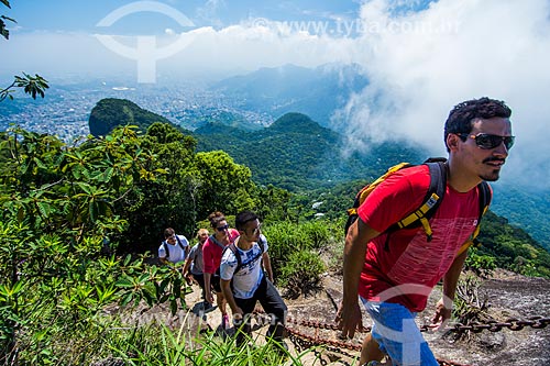  Tourists climbing the access stairs to the Tijuca Peak  - Rio de Janeiro city - Rio de Janeiro state (RJ) - Brazil