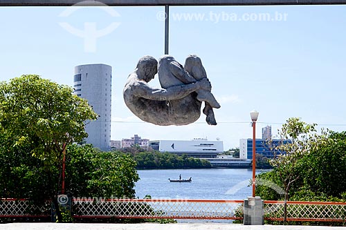  Detail of the Monument Tortura Nunca Mais (Monument Torture Never Again) - 1993 - with the Capibaribe River in the background  - Recife city - Pernambuco state (PE) - Brazil