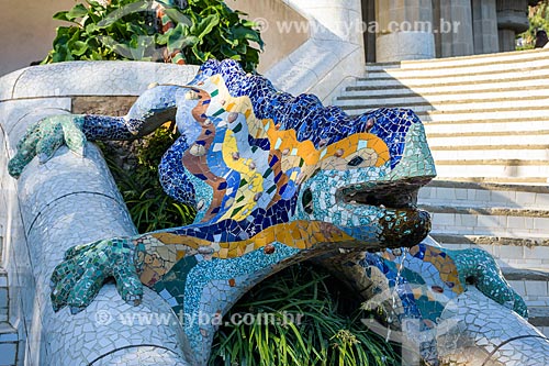  Detail of sculpture - Güell Park  - Barcelona city - Barcelona province - Spain