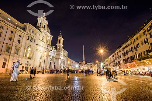  General view of the Piazza Navona (Navona Square) with the Fontana dei Quattro Fiumi (Fountain of the Four Rivers) and  SantAgnese in Agone (Santa Ines Basilica)  - Rome - Rome province - Italy