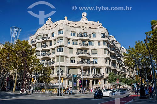  Facade of the Casa Milà - also known as La Pedrera - house designed by Antoni Gaudí  - Barcelona city - Barcelona province - Spain