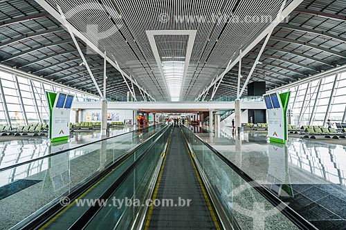  Moving walkway - Juscelino Kubitschek International Airport (1957)  - Brasilia city - Distrito Federal (Federal District) (DF) - Brazil