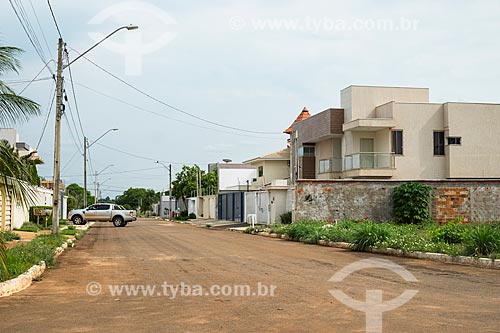  Facade of upscale houses - 303 block south  - Palmas city - Tocantins state (TO) - Brazil
