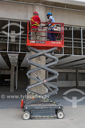  Workers - construction of Rio 2016 Olympic Park  - Rio de Janeiro city - Rio de Janeiro state (RJ) - Brazil