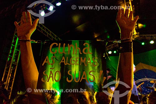  Act in favor of Democracy - XV de Novembro square - act against the impeachment of President Dilma Rousseff on March 18  - Rio de Janeiro city - Rio de Janeiro state (RJ) - Brazil