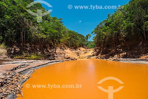  Gualaxo do Norte River - Monsenhor Horta district after the dam rupture of the Samarco company mining rejects in Mariana city (MG)  - Mariana city - Minas Gerais state (MG) - Brazil