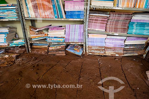  Inside of the library of school covered to mud - Paracatu de Baixo district after the dam rupture of the Samarco company mining rejects in Mariana city (MG)  - Mariana city - Minas Gerais state (MG) - Brazil