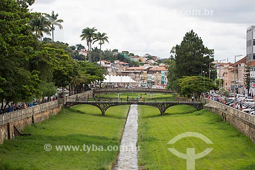  Teatro Bridge (Theater Bridge) over the Lenheiro Stream  - Sao Joao del Rei city - Minas Gerais state (MG) - Brazil