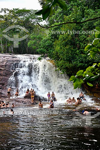  Tourists - Iracema Waterfall  - Presidente Figueiredo city - Amazonas state (AM) - Brazil