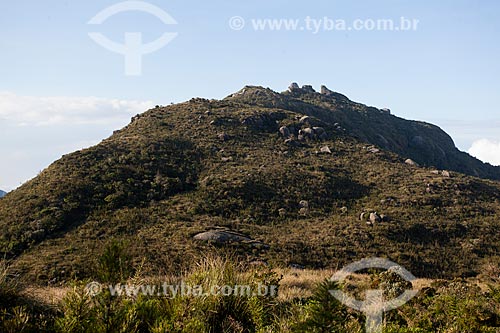  View of Pedra do Sino (Bell Stone) - Serra dos Orgaos National Park during trail between Teresopolis and Petropolis cities  - Teresopolis city - Rio de Janeiro state (RJ) - Brazil