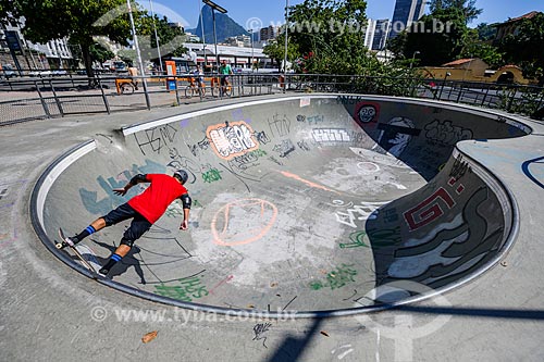  Skateboarder - skatepark between Lauro Sodre and Venceslau Braz avenues  - Rio de Janeiro city - Rio de Janeiro state (RJ) - Brazil