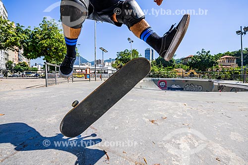  Skateboarder - skatepark between Lauro Sodre and Venceslau Braz avenues  - Rio de Janeiro city - Rio de Janeiro state (RJ) - Brazil