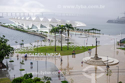  View of Mua Square and the Amanha Museum (Museum of Tomorrow) from Art Museum of Rio (MAR)  - Rio de Janeiro city - Rio de Janeiro state (RJ) - Brazil