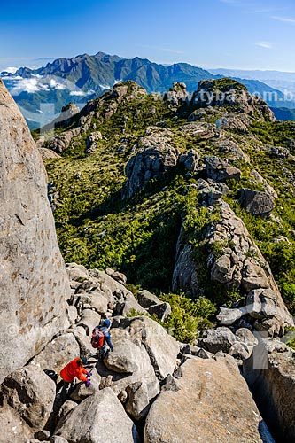  Tourists during the trail of Couto Hill - Itatiaia National Park  - Itatiaia city - Rio de Janeiro state (RJ) - Brazil