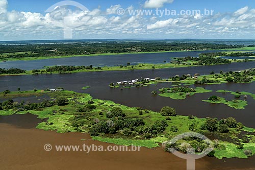  Top view of meeting of waters of channel and Amazonas River  - Parintins city - Amazonas state (AM) - Brazil