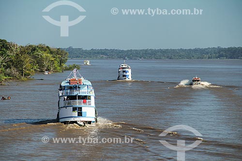  Boats - Amazonas River  - Careiro da Varzea city - Amazonas state (AM) - Brazil