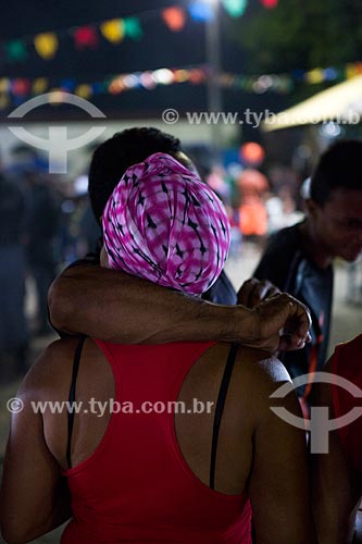  Detail of woman during party of the Death of Ox - time of death of the main character of the Bumba-meu-boi  - Sao Jose de Ribamar city - Maranhao state (MA) - Brazil