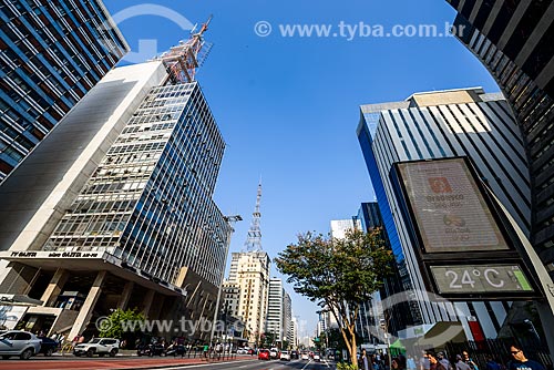  Facade of the building of TV Gazeta - Paulista Avenue - headquarters of the Casper Libero Foundation  - Sao Paulo city - Sao Paulo state (SP) - Brazil