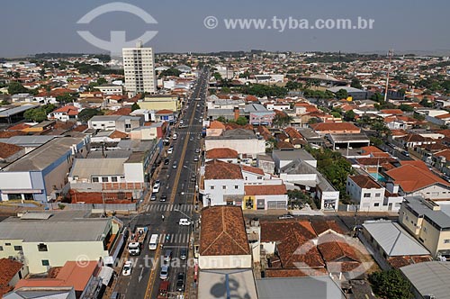  Overview of the city of Tupa with Tamoios Avenue  - Tupa city - Sao Paulo state (SP) - Brazil