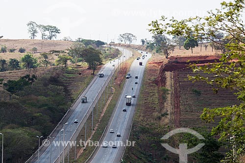  View of the Km 34 of Jayme Camara Highway (GO-070) - near to Caturai city  - Caturai city - Goias state (GO) - Brazil