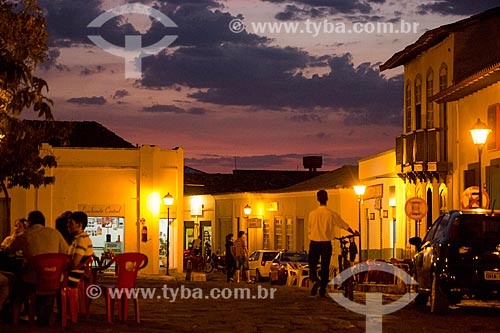  Surroundings of the Tarso de Camargo Square - also known as Bandstand Square - during the night  - Goias city - Goias state (GO) - Brazil