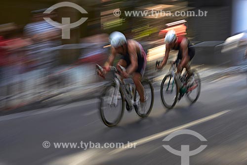  Male triathlon athletes complete bike circuit on Miguel Lemos street  - Rio de Janeiro city - Rio de Janeiro state (RJ) - Brazil