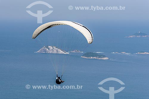  Take-off - paraglider of Pedra Bonita (Bonita Stone)/Pepino ramp with the Natural Monument of Cagarras Island in the background  - Rio de Janeiro city - Rio de Janeiro state (RJ) - Brazil