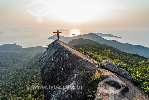  Top of Papagaio Peak with Ilha Grande Bay in the background  - Angra dos Reis city - Rio de Janeiro state (RJ) - Brazil