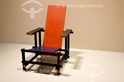  Furniture on exhibit during Piet Mondrian exhibition - Bank of Brazil Cultural Center  - Rio de Janeiro city - Rio de Janeiro state (RJ) - Brazil