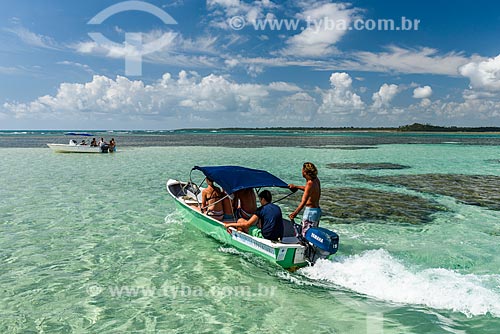  Motorboat - natural pool - Morere Beach  - Cairu city - Bahia state (BA) - Brazil